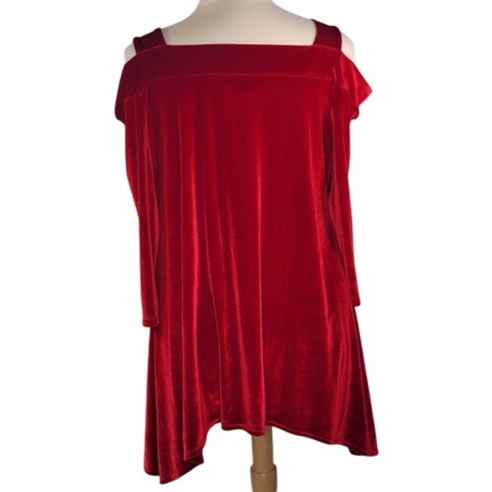 Kate & Mallory Red Velour Cold Shoulder‎ Top - Picture 7 of 12